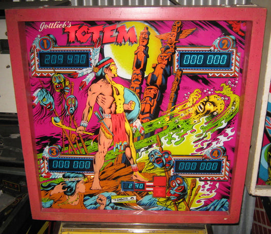 Totem pinball machine